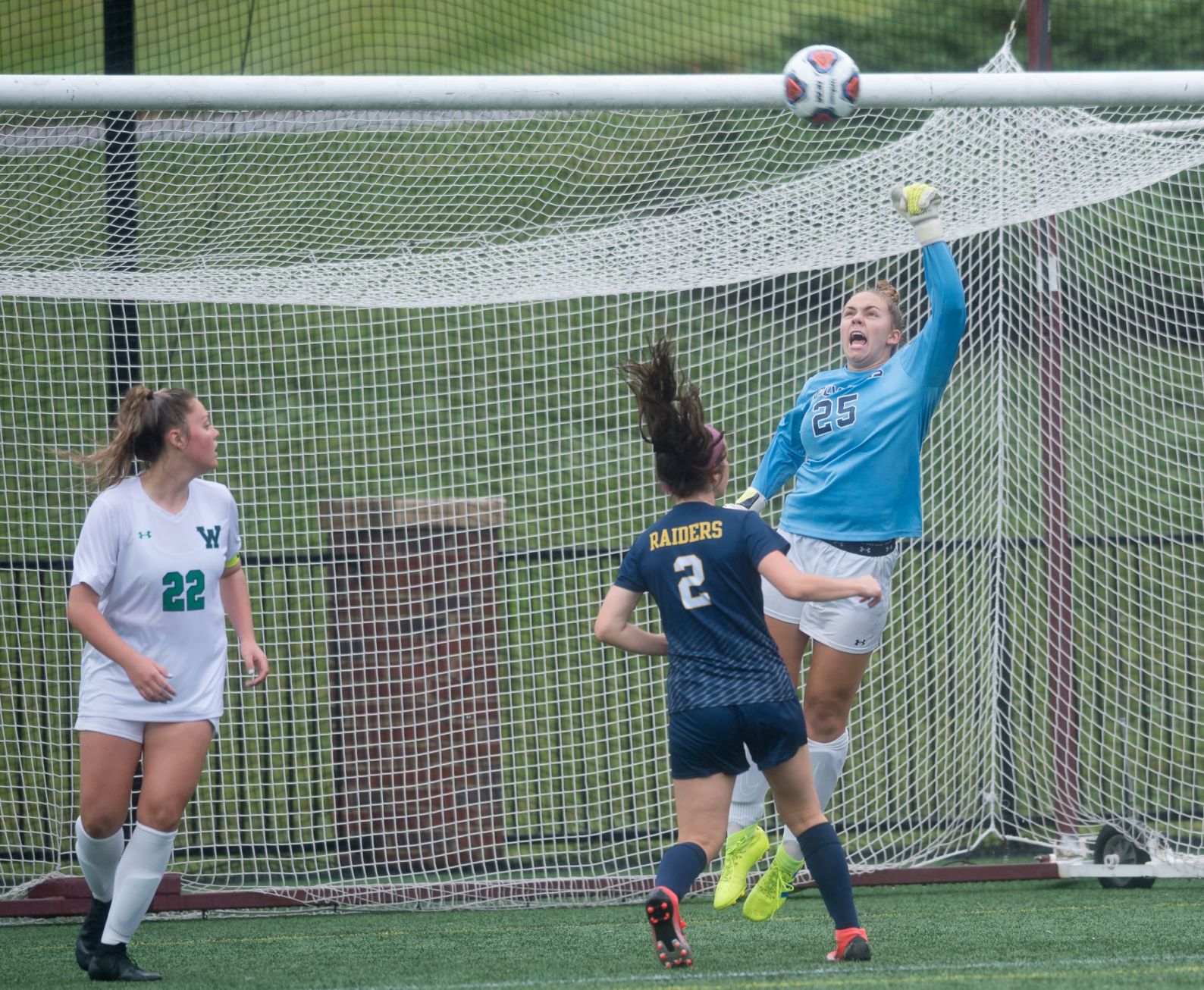 Class 4 girls soccer_3.jpg
